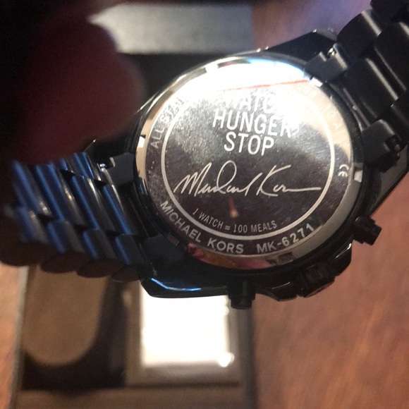 Michael Kors watch - Picture 4 of 7